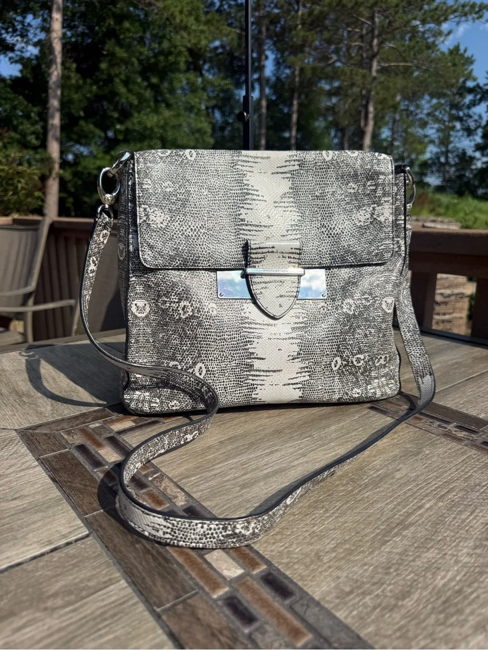 EUC Henri Bendel Faux Snakeskin Convertible Crossbody Bag